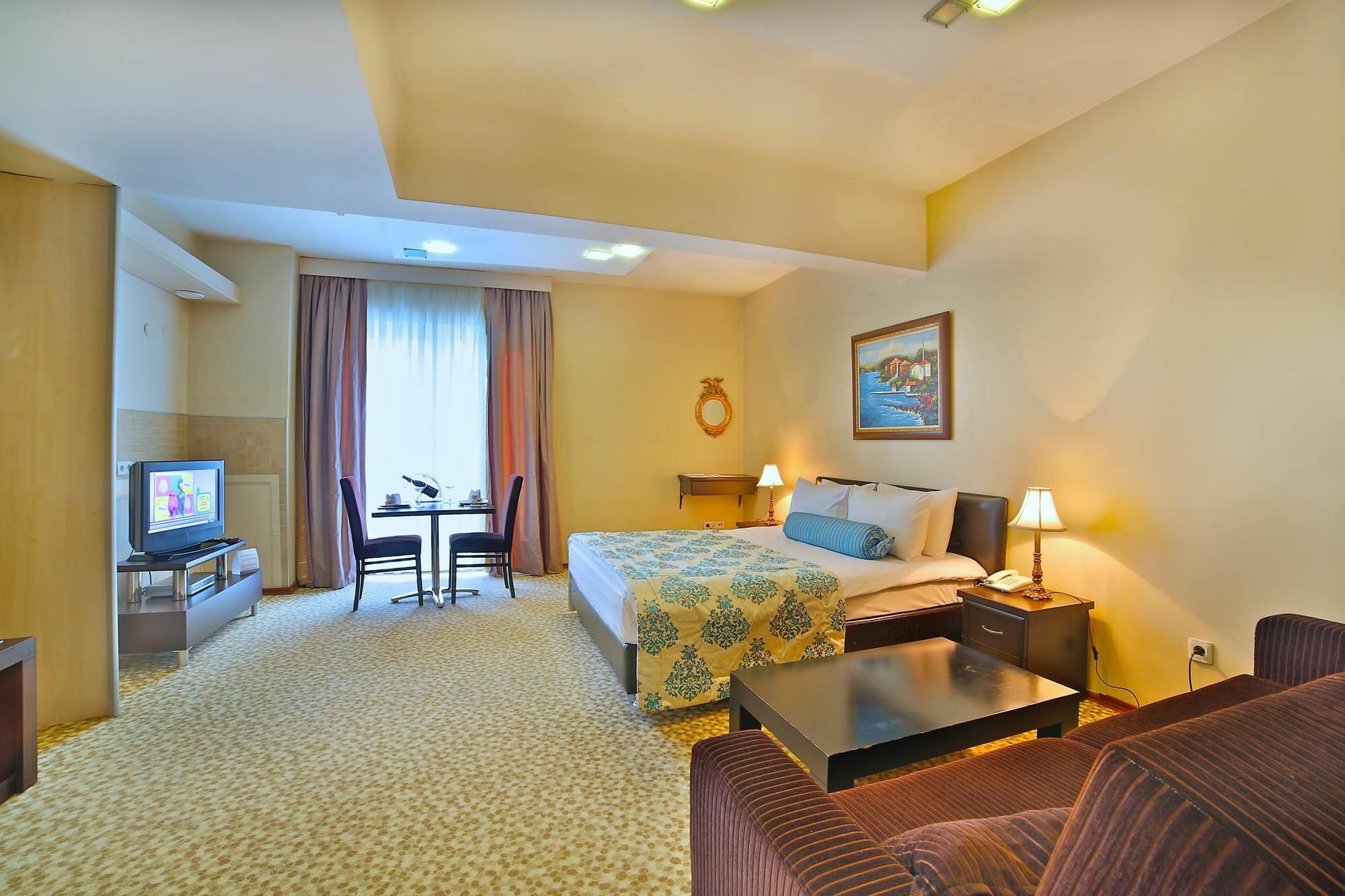 Bahira Suite Hotel Istanbul Ngoại thất bức ảnh